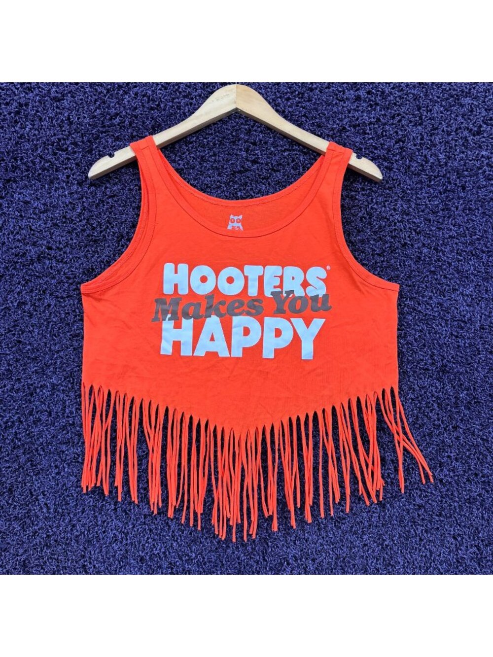 Hooters Makes You Happy Cropped Fringe Tank Size Extra Large